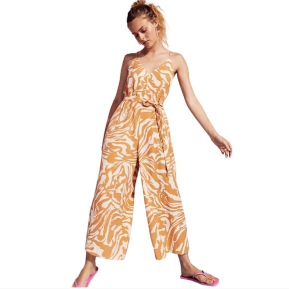 H&M Gold Tropical Sleeveless Flowy Jumpsuit Size Large - Picture 1 of 13